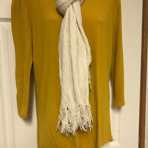 🔥3/$15🔥 Mixit‎ off-white scarf - Picture 2 of 5